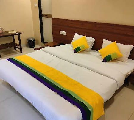 Hotel President House Matheran Exterior foto